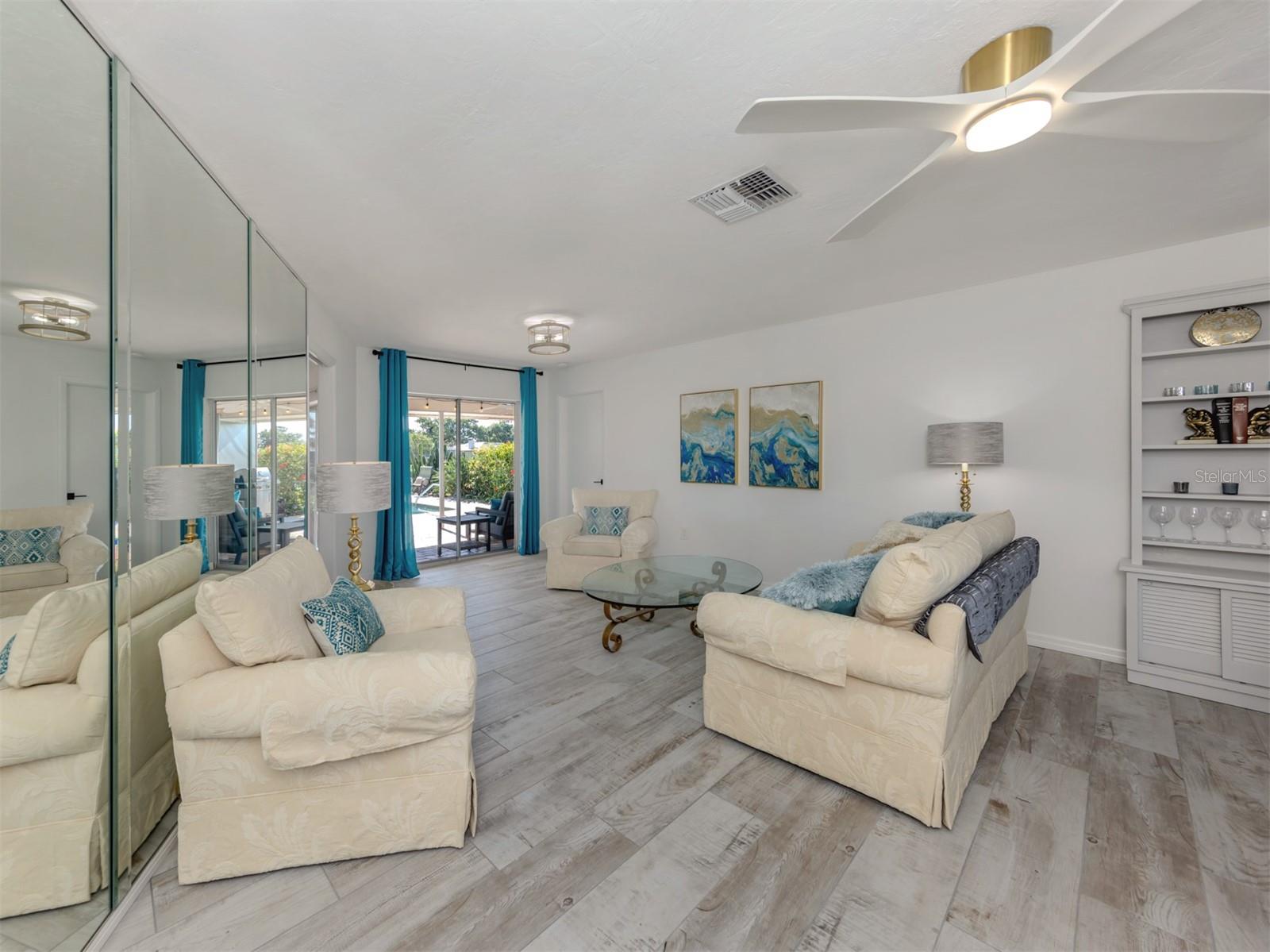 PINEBROOK SOUTH - Residential