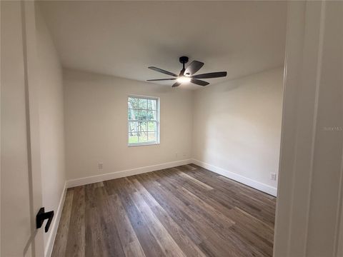 Tiny photo for 40233 Palm Street, Lady Lake, FL 32159 (MLS # G5113225)