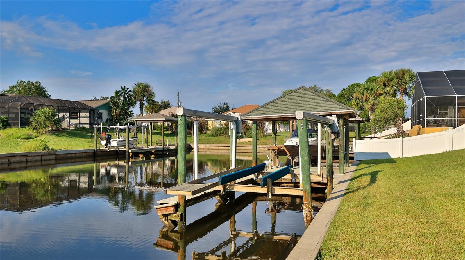 Photo 5 of 70 of 143 CORAL REEF COURT N house