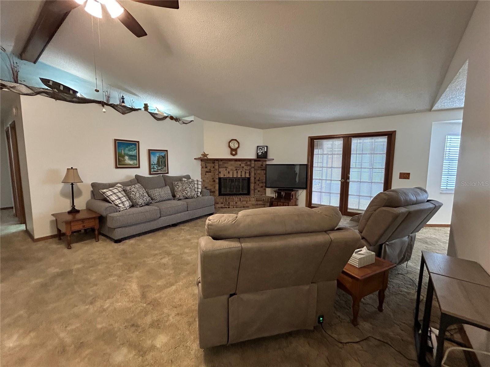 SAVANNA PARK - Residential