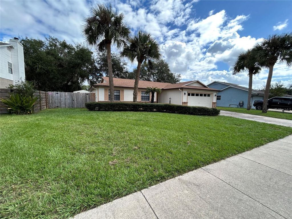 Photo of 7 Paquin Drive, Saint Cloud, FL 34769 (MLS # S5137438)