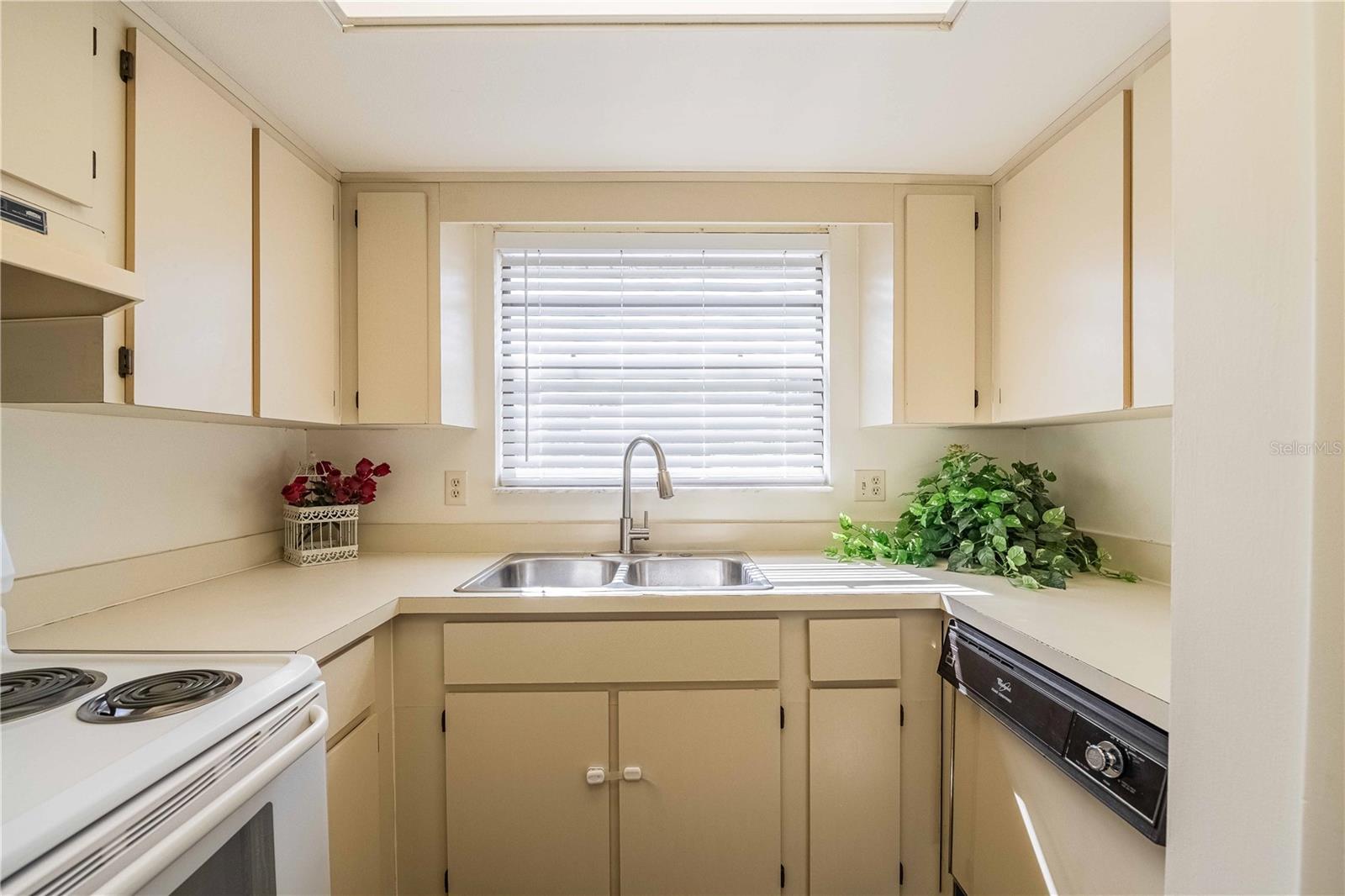 FAIRWOODS A CONDO - Residential