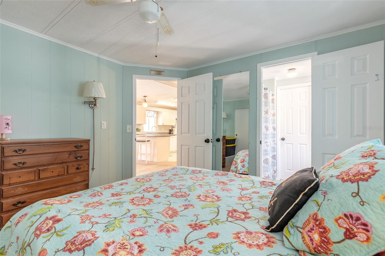 LAURELWOOD MOBILE ESTATES UNIT 01 - Residential