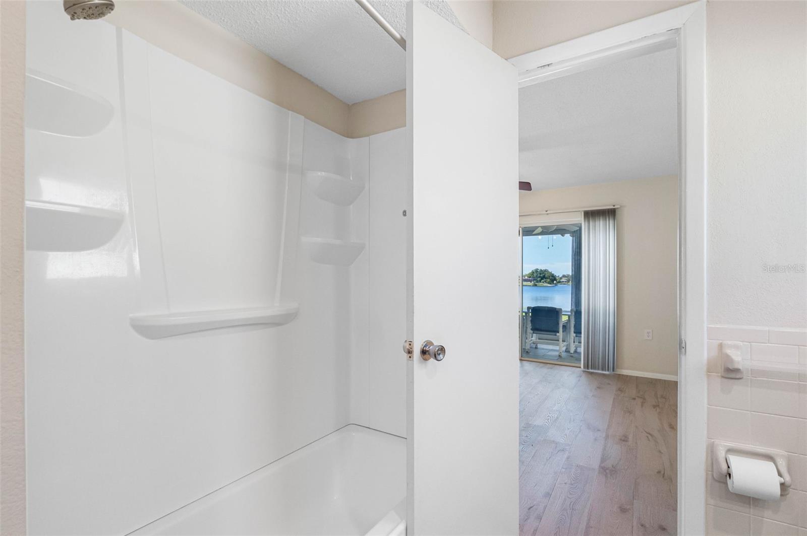 REGENCY PARK - Residential