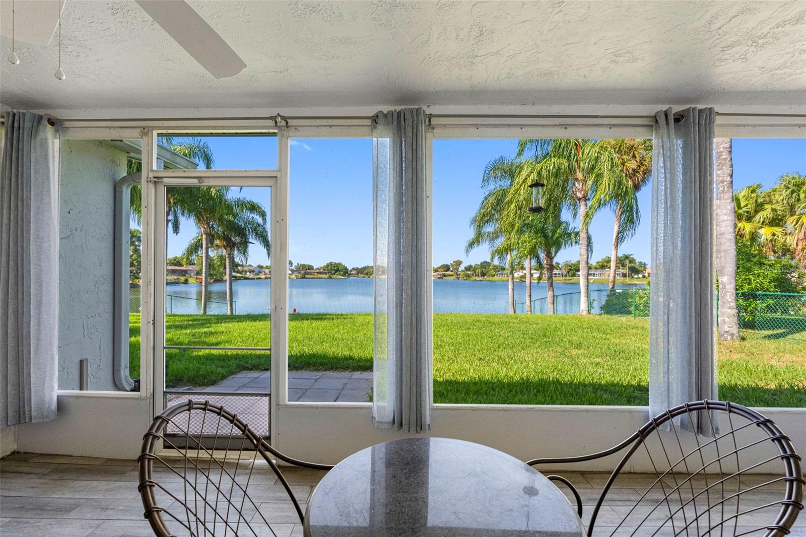 REGENCY PARK - Residential