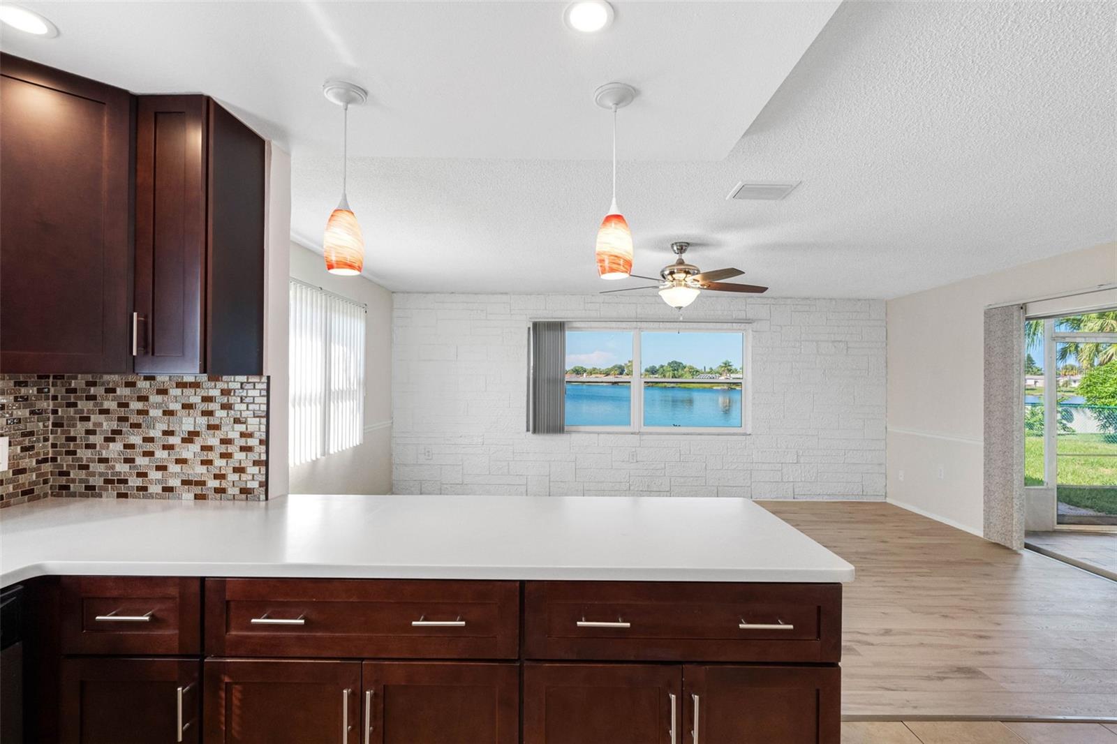 REGENCY PARK - Residential