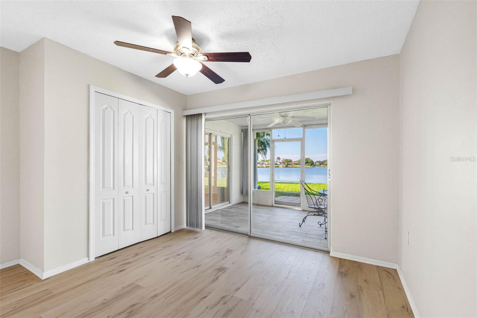 REGENCY PARK - Residential