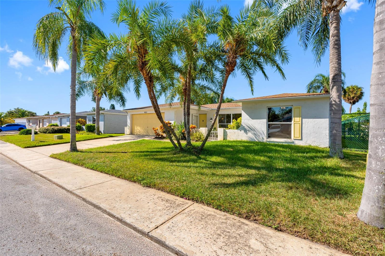 REGENCY PARK - Residential