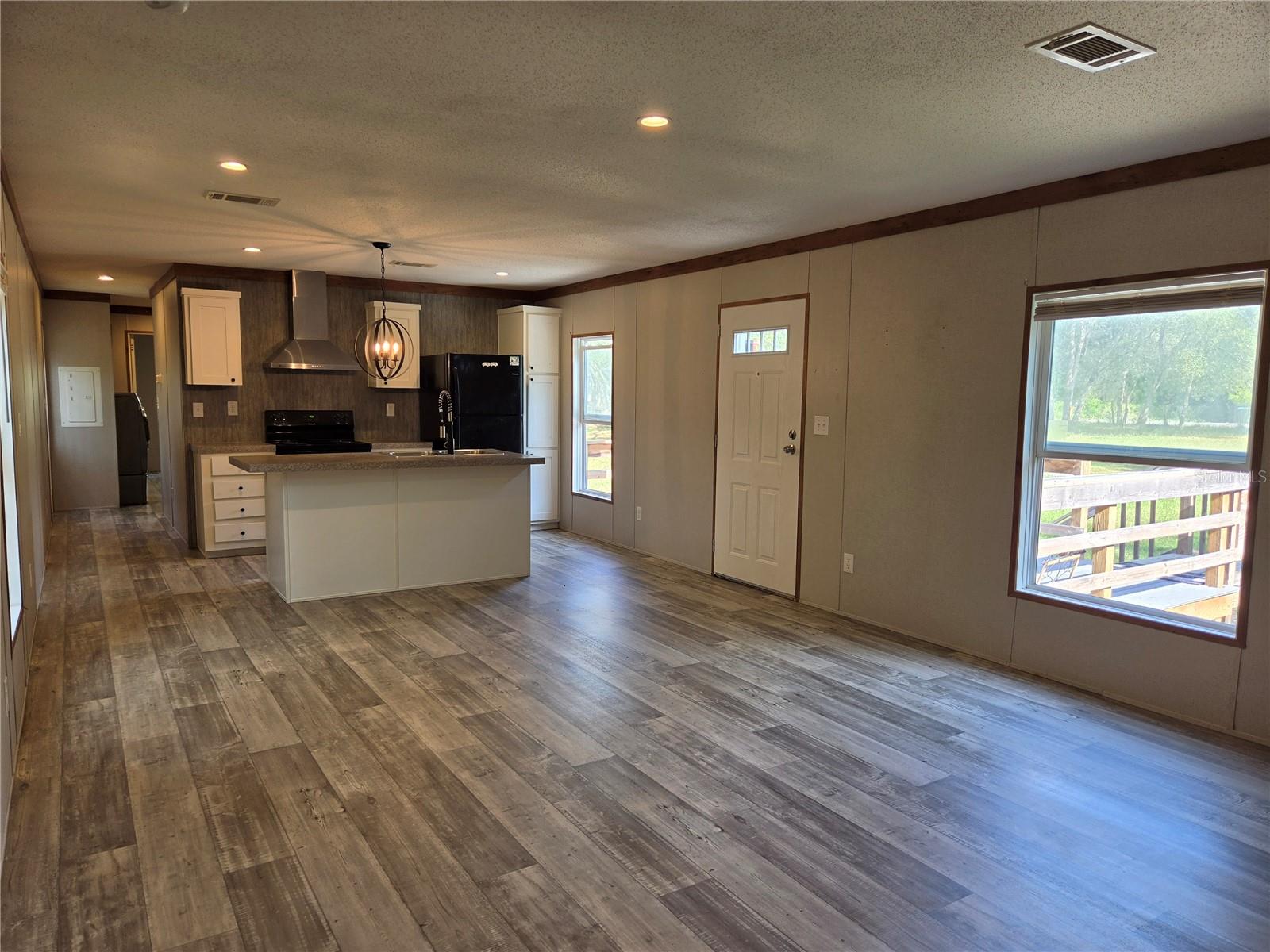 FOREST LAKE NORTH - Residential