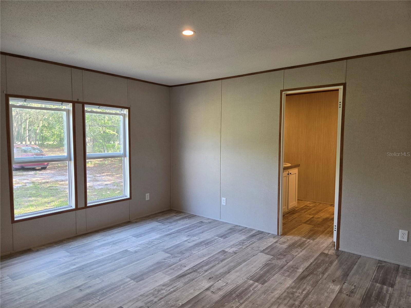 FOREST LAKE NORTH - Residential