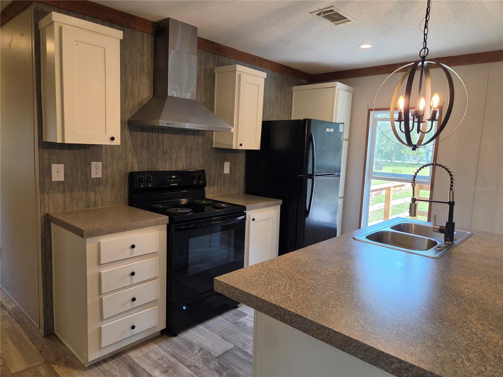 FOREST LAKE NORTH - Residential