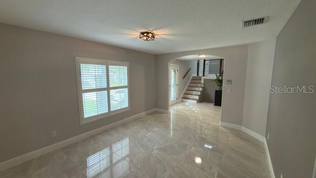 633 SPRING OAKS BOULEVARD