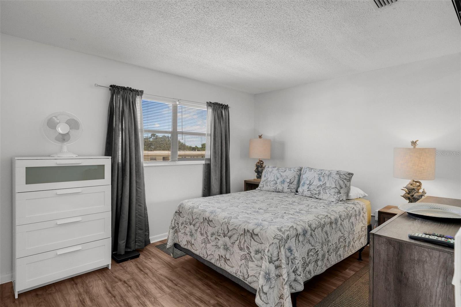 FIVE TOWNS OF ST PETE - Residential