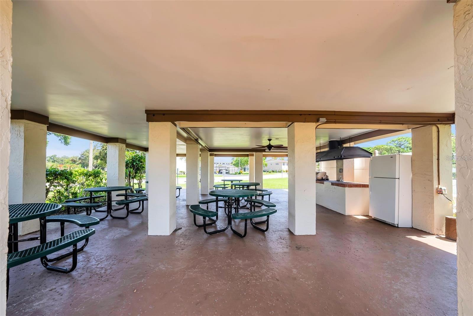 FIVE TOWNS OF ST PETE - Residential