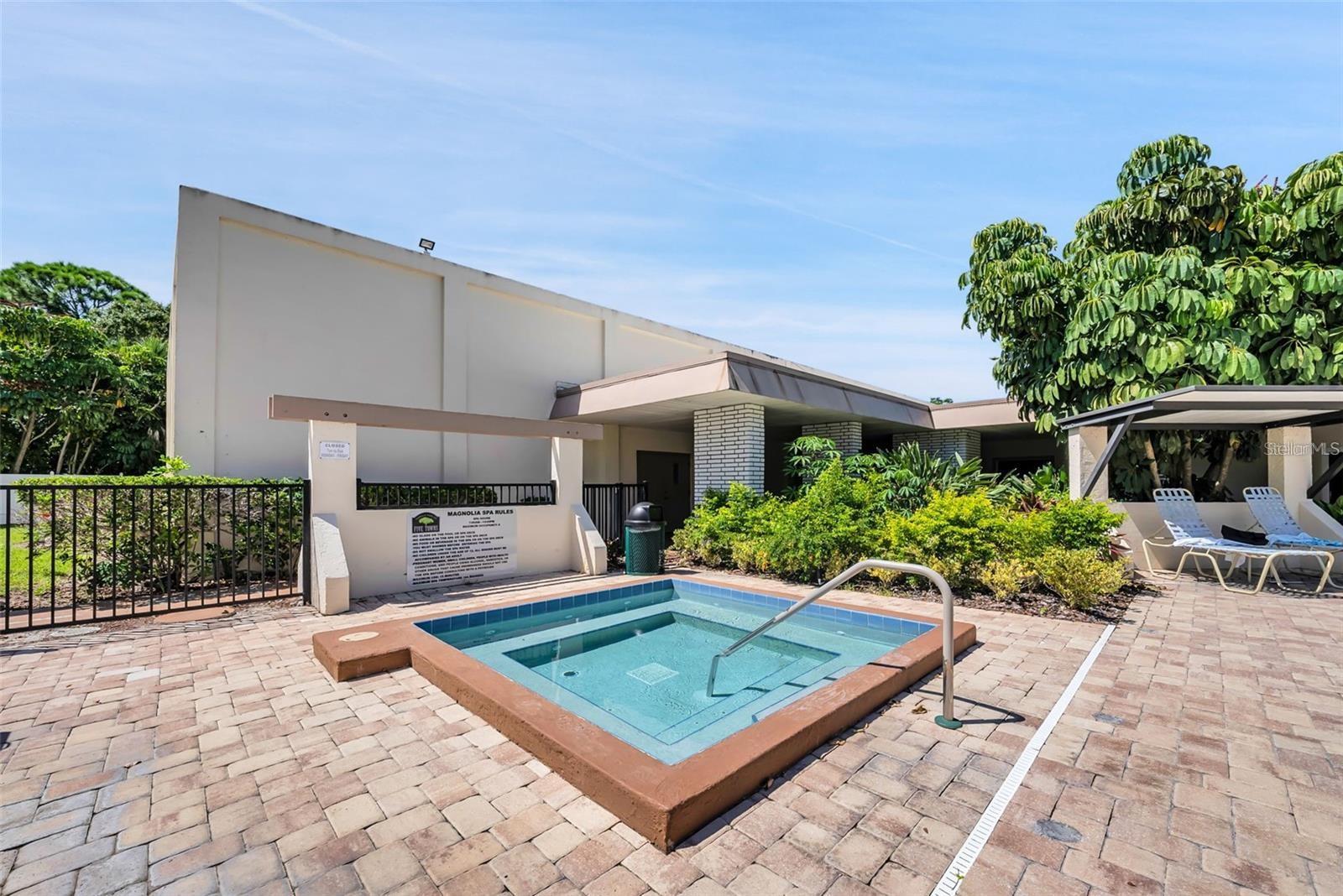 FIVE TOWNS OF ST PETE - Residential