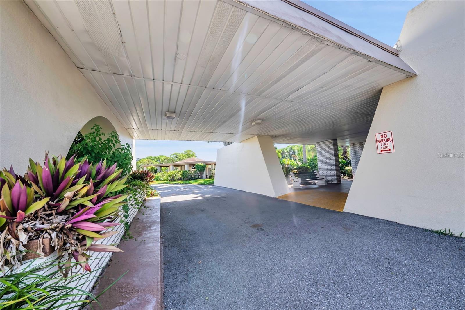 FIVE TOWNS OF ST PETE - Residential