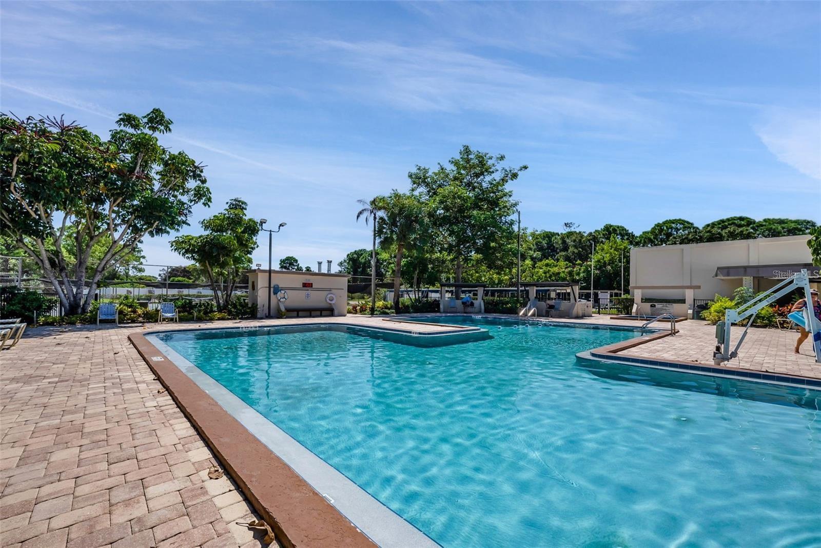 FIVE TOWNS OF ST PETE - Residential