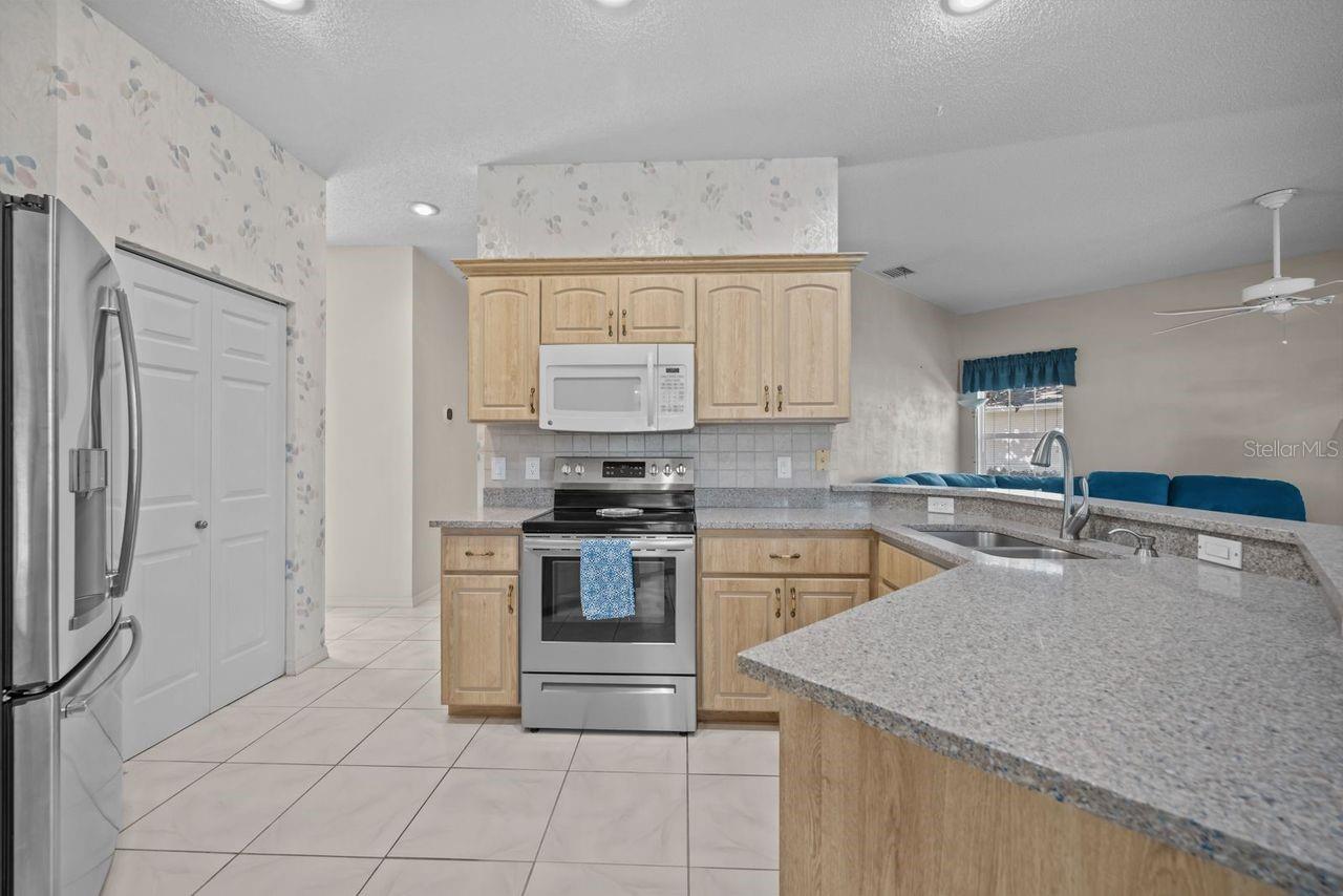 THE HAMPTONS - Residential