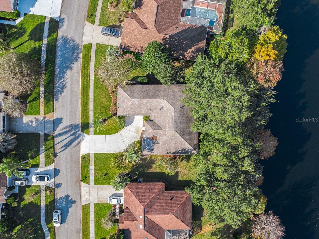 THE HAMPTONS - Residential