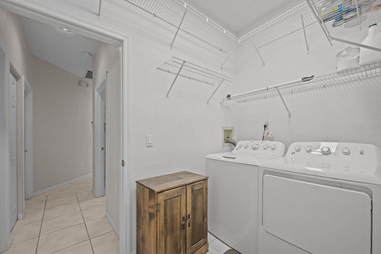 THE HAMPTONS - Residential