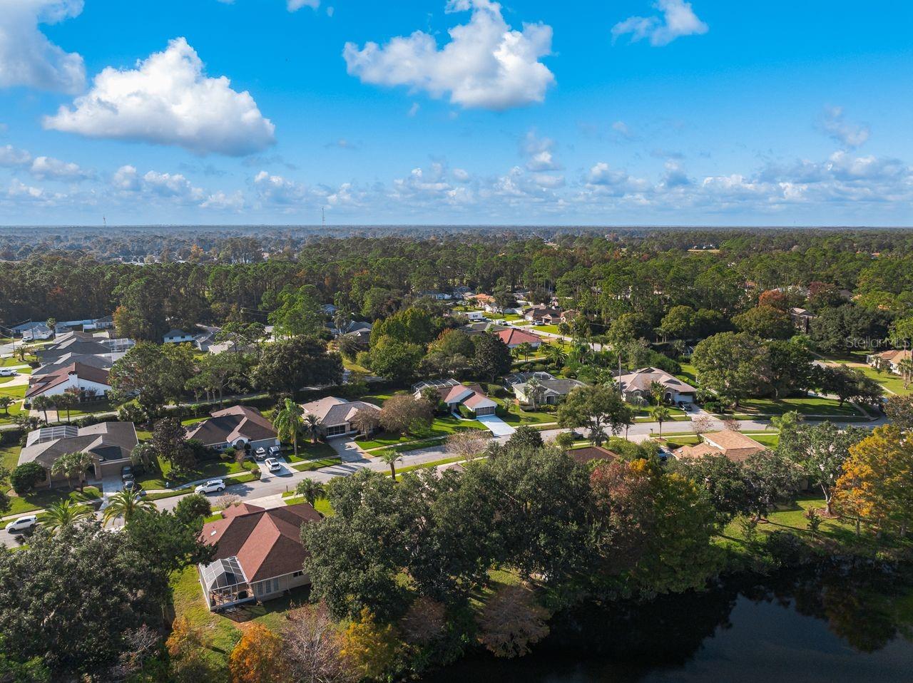 THE HAMPTONS - Residential