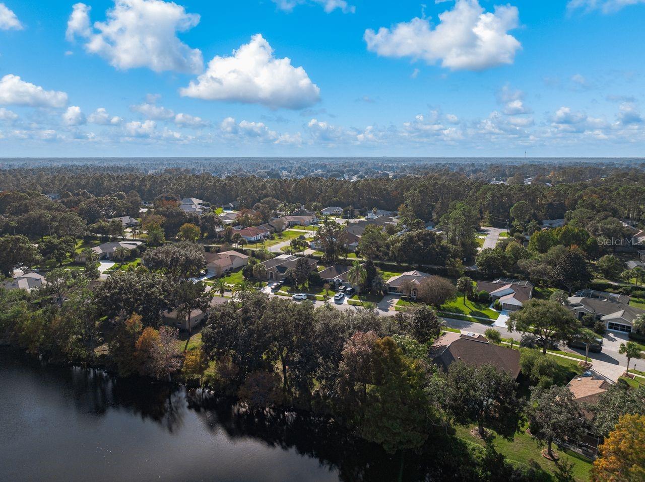 THE HAMPTONS - Residential