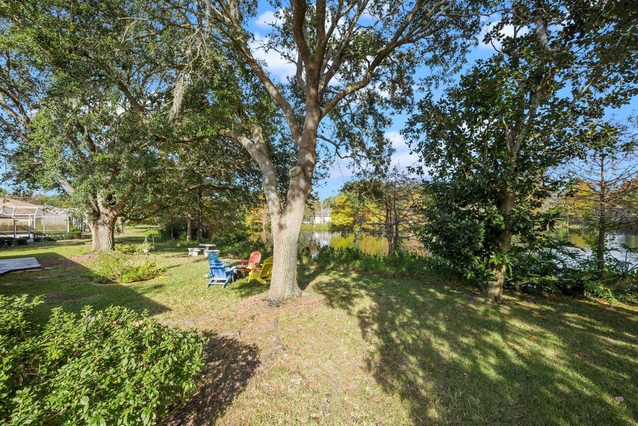 THE HAMPTONS - Residential