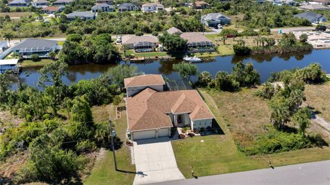 A home in PORT CHARLOTTE