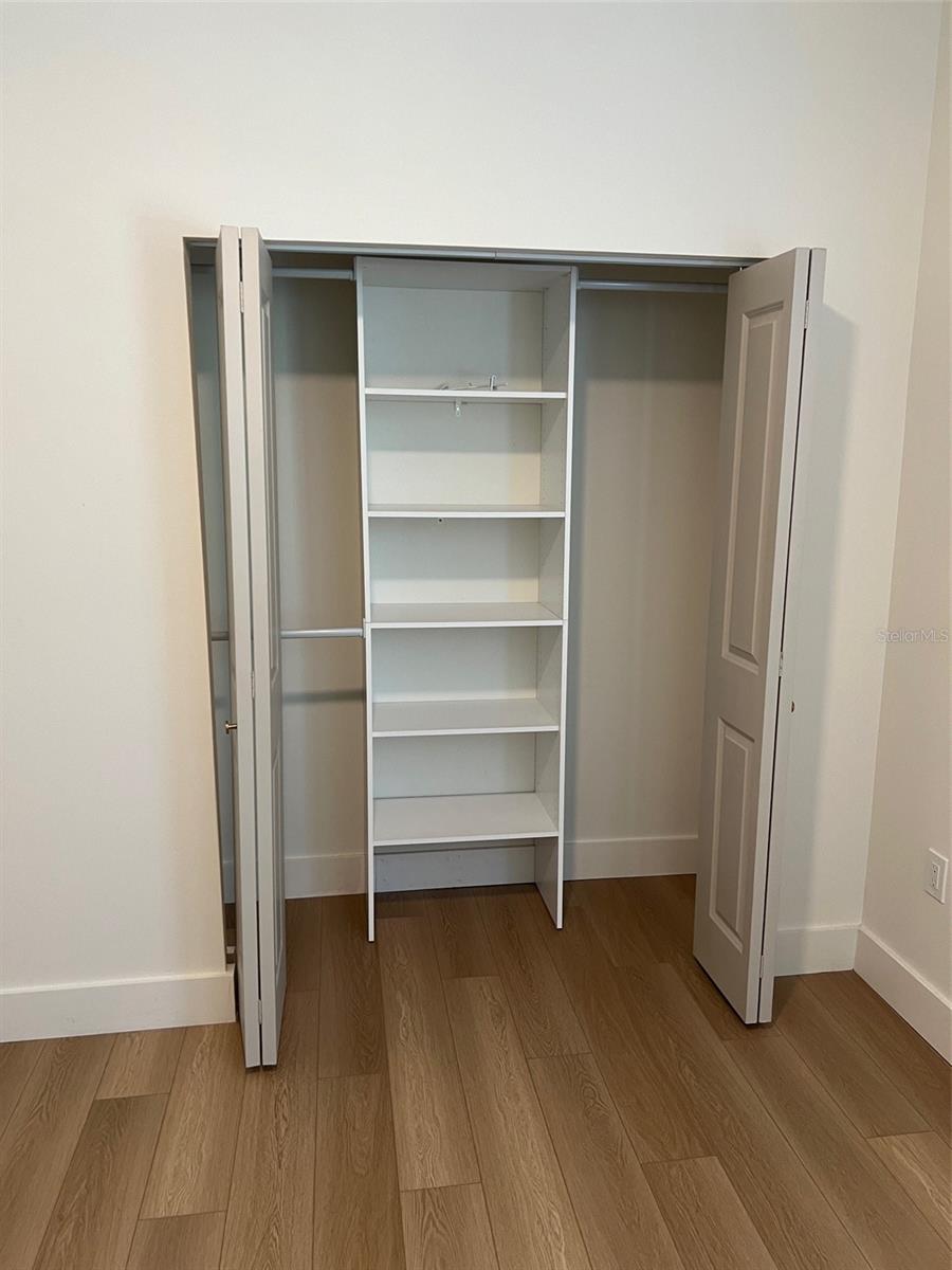 CALIFORNIA HEIGHTS - Residential Lease