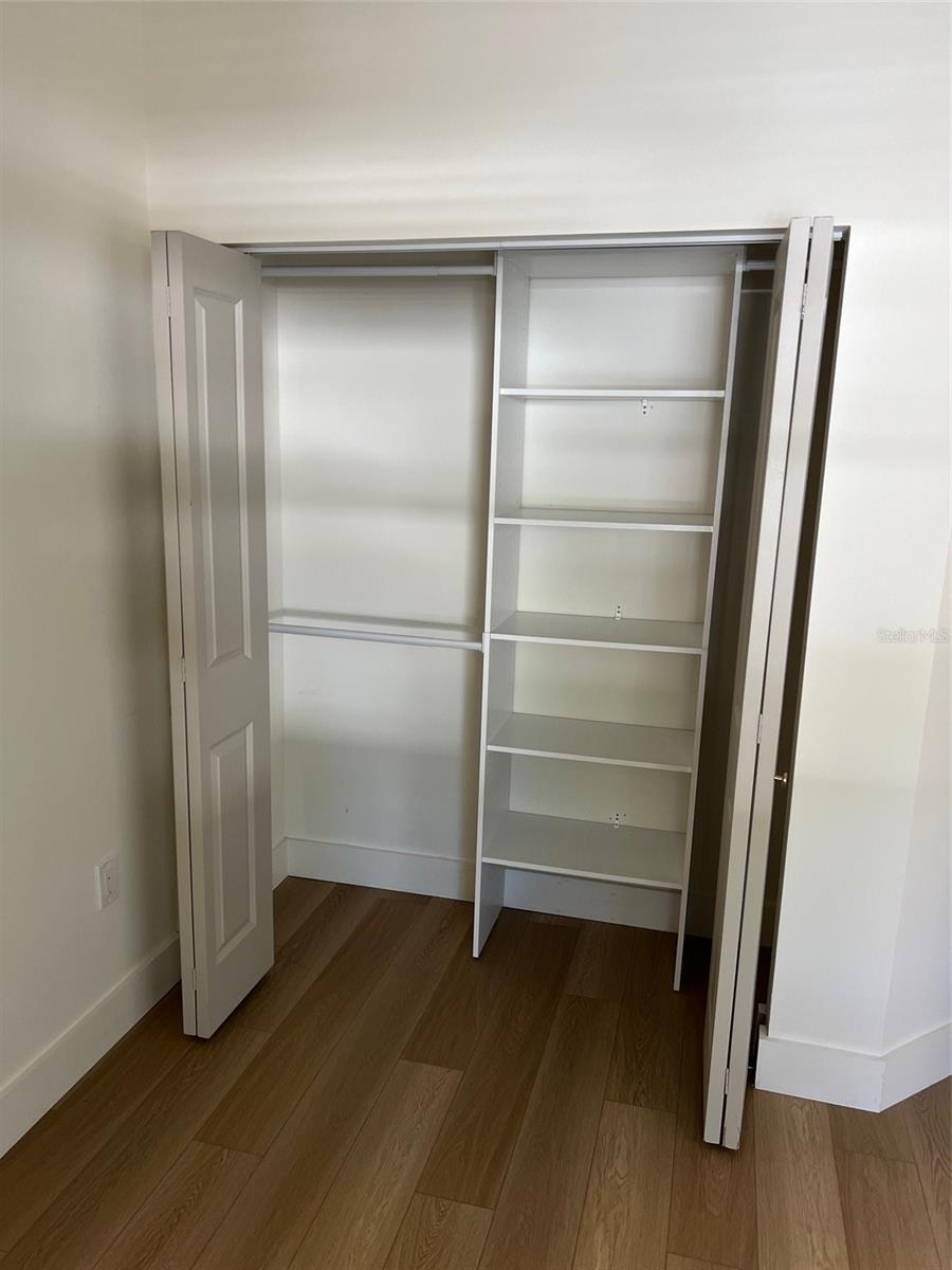 CALIFORNIA HEIGHTS - Residential Lease