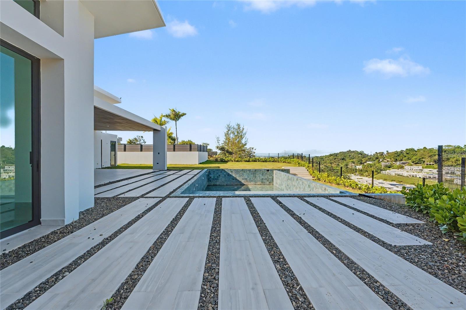 MONTEAZUL - Residential