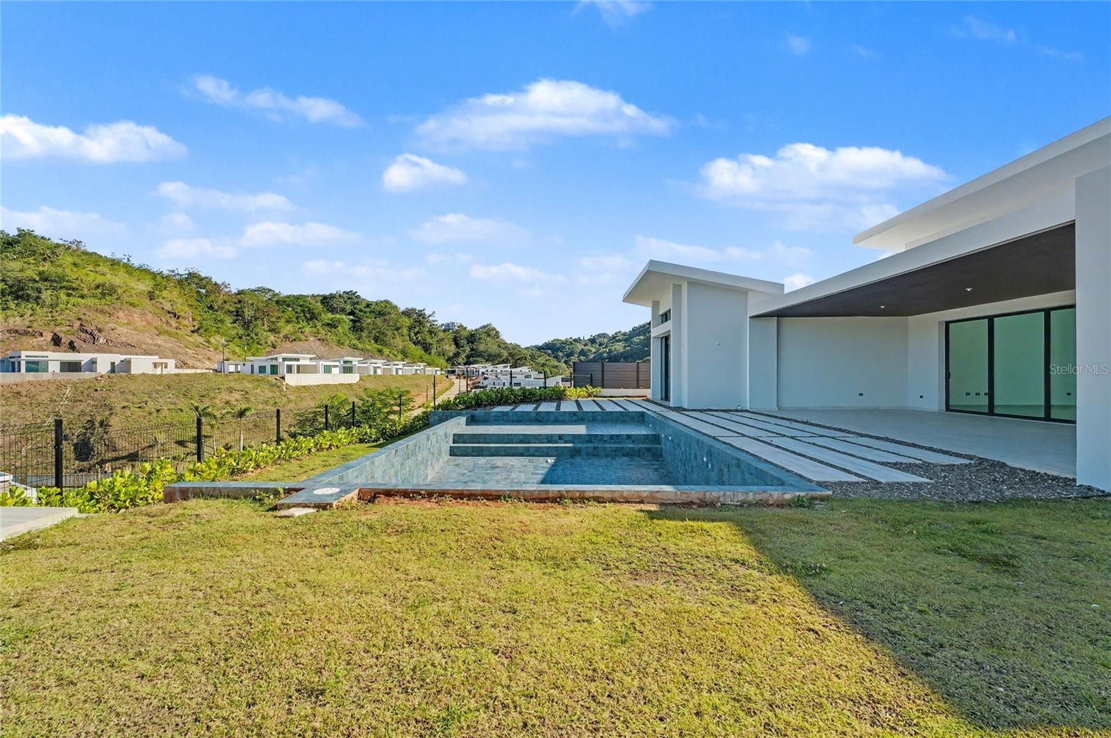 MONTEAZUL - Residential