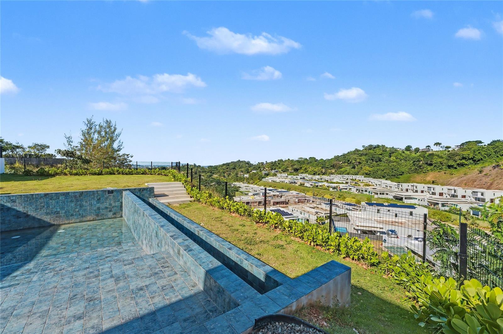 MONTEAZUL - Residential