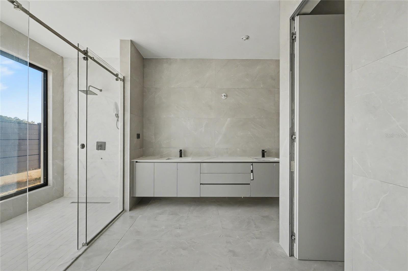 MONTEAZUL - Residential