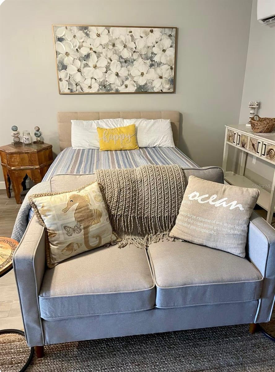 MARINERS COVE CONDO - Residential