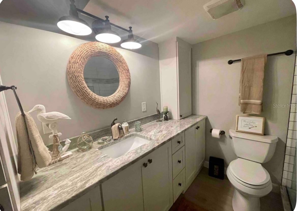 MARINERS COVE CONDO - Residential