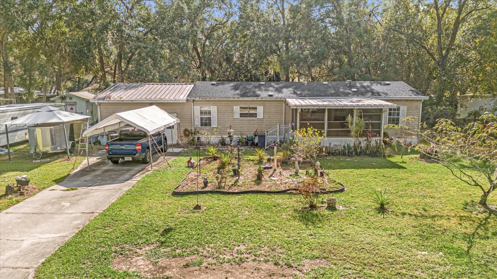 HOWELL PARK - Residential