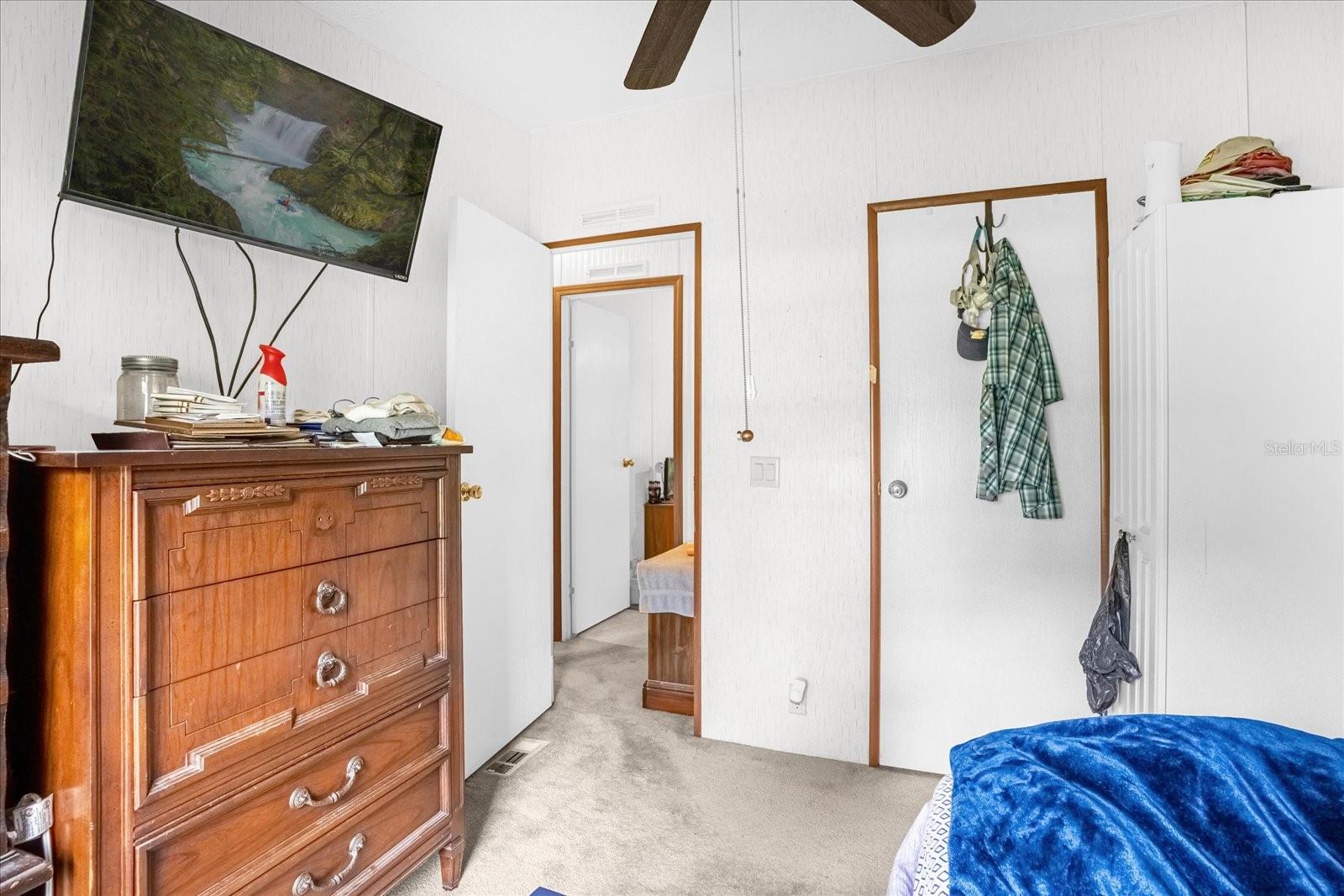 HOWELL PARK - Residential