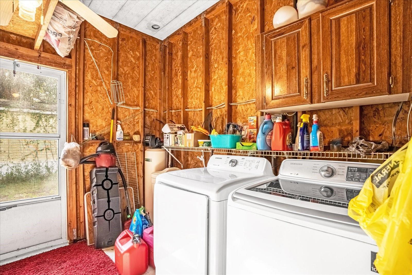 HOWELL PARK - Residential