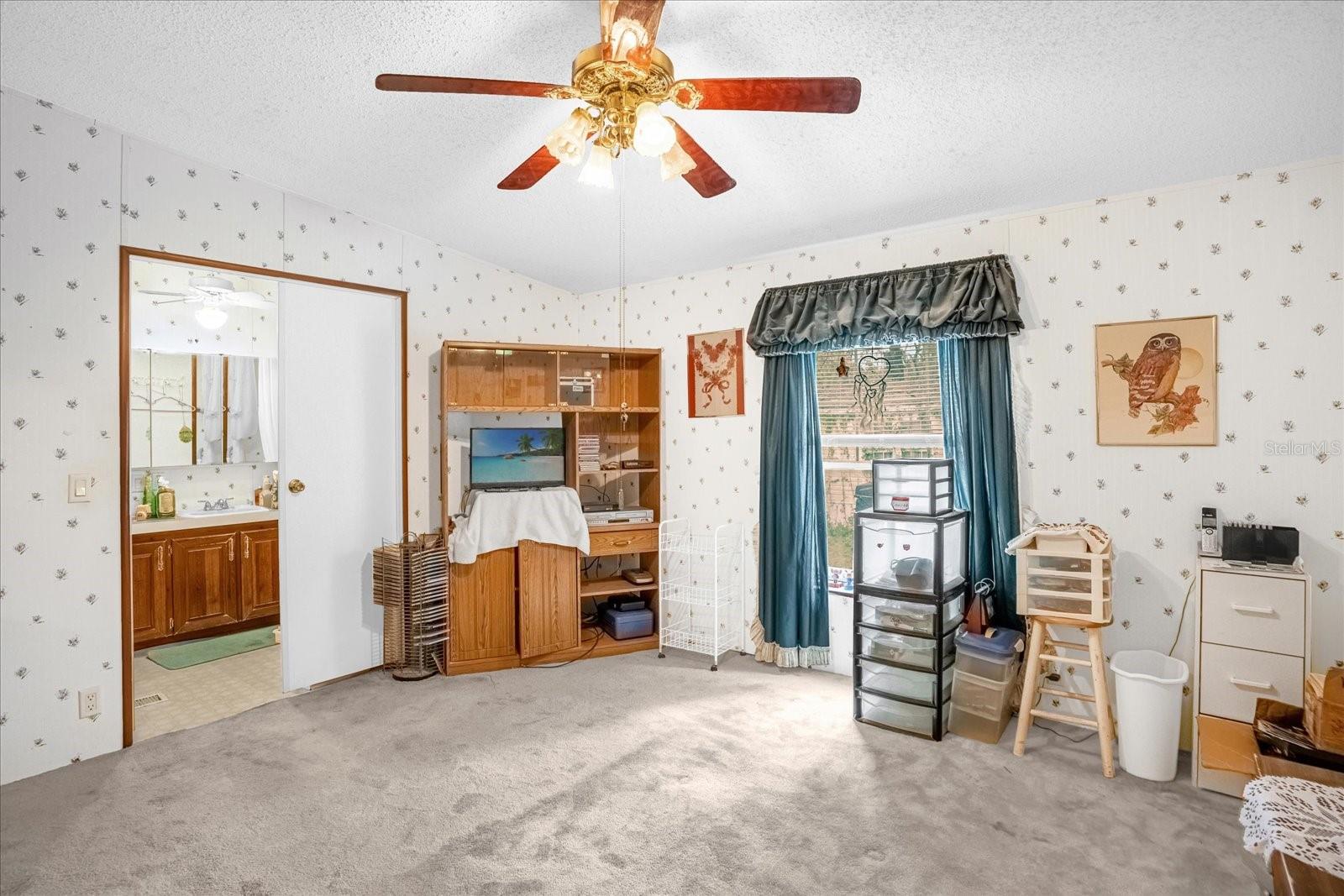 HOWELL PARK - Residential