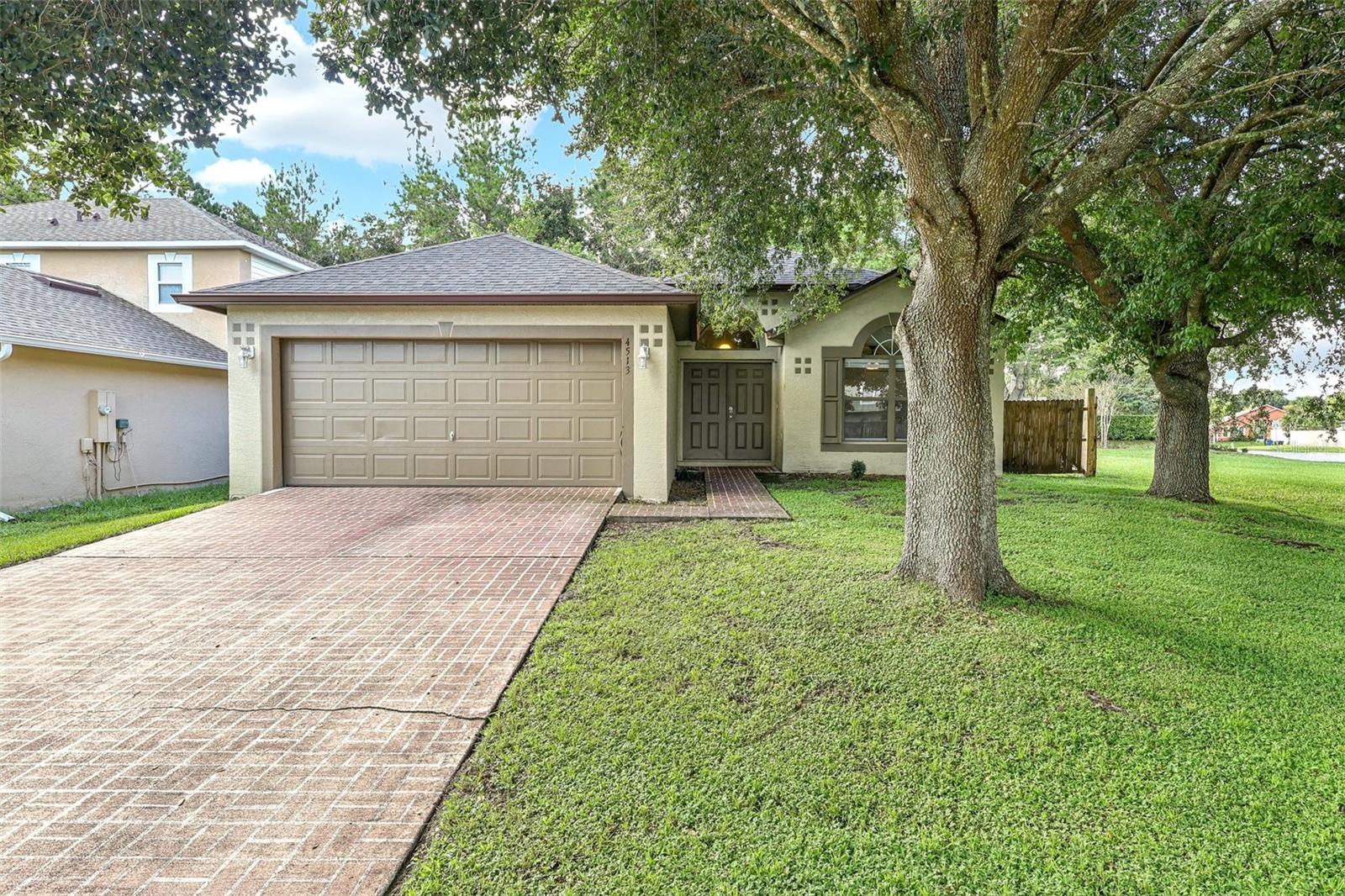 Move-In Ready 3-Bedroom Home in Prime Orlando Location – Corner Lot with Fenced Yard! Welcome to 4513 Willamette Circle, a beautifully maintained 3-bedroom, 2-bathroom home ideally located near UCF, Siemens, NAWCTSD, and just minutes from the dining and shopping hubs of Oviedo and Waterford Lakes. Whether you’re a first-time homebuyer, growing family, or savvy investor, this property offers the perfect blend of comfort, convenience, and value. Inside, you’ll find a bright and airy layout with generous living space throughout. The primary suite features a large walk-in closet, dual vanities, a relaxing soaker tub, and a separate walk-in shower. The two additional bedrooms are spacious enough for queen beds and home office setups. Situated on a private corner lot, enjoy outdoor living in the fully fenced backyard—ideal for entertaining, pets, or peaceful evenings under the stars. With fresh updates and thoughtful upkeep, this truly move-in ready home is one you don’t want to miss. Schedule your private showing today and experience the best of East Orlando living!
