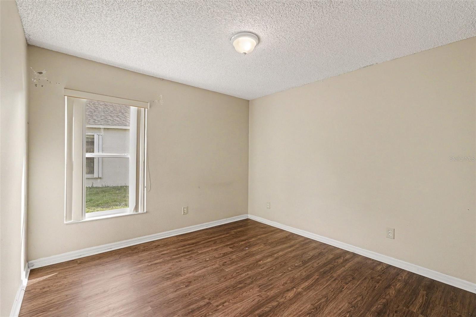 EAGLE LAKE TWO - Residential