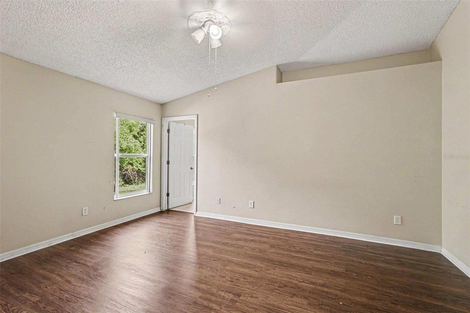 EAGLE LAKE TWO - Residential