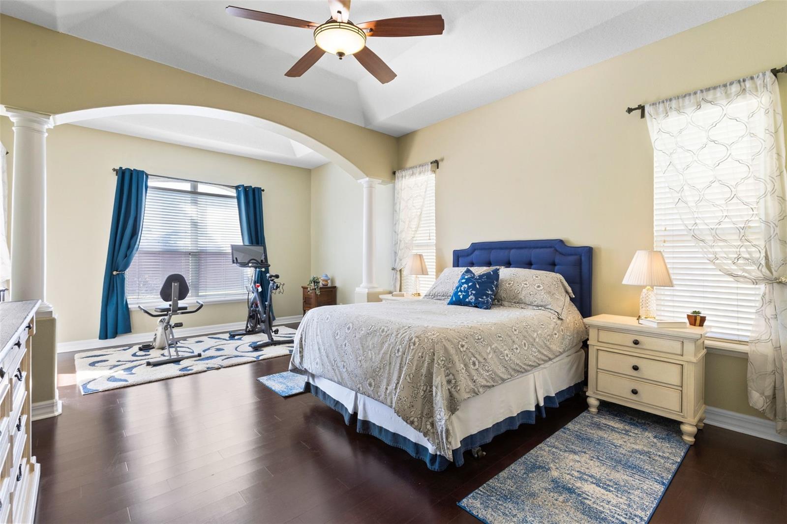 BUCKINGHAM ESTATES - Residential