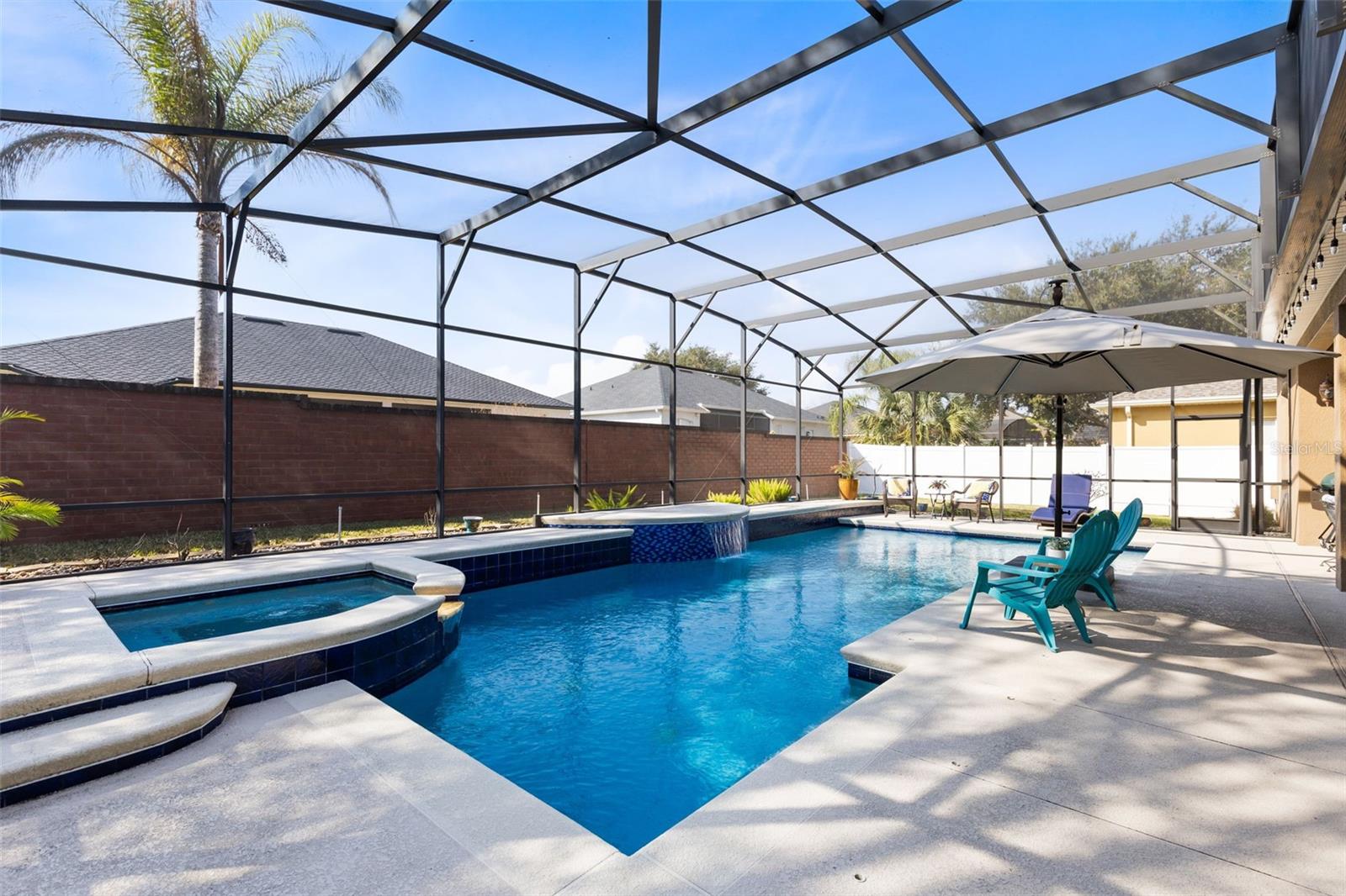 BUCKINGHAM ESTATES - Residential