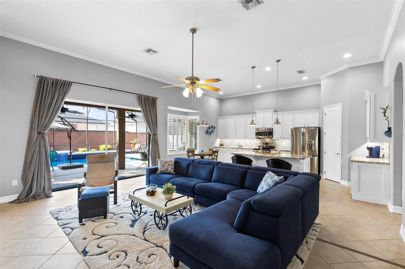 BUCKINGHAM ESTATES - Residential