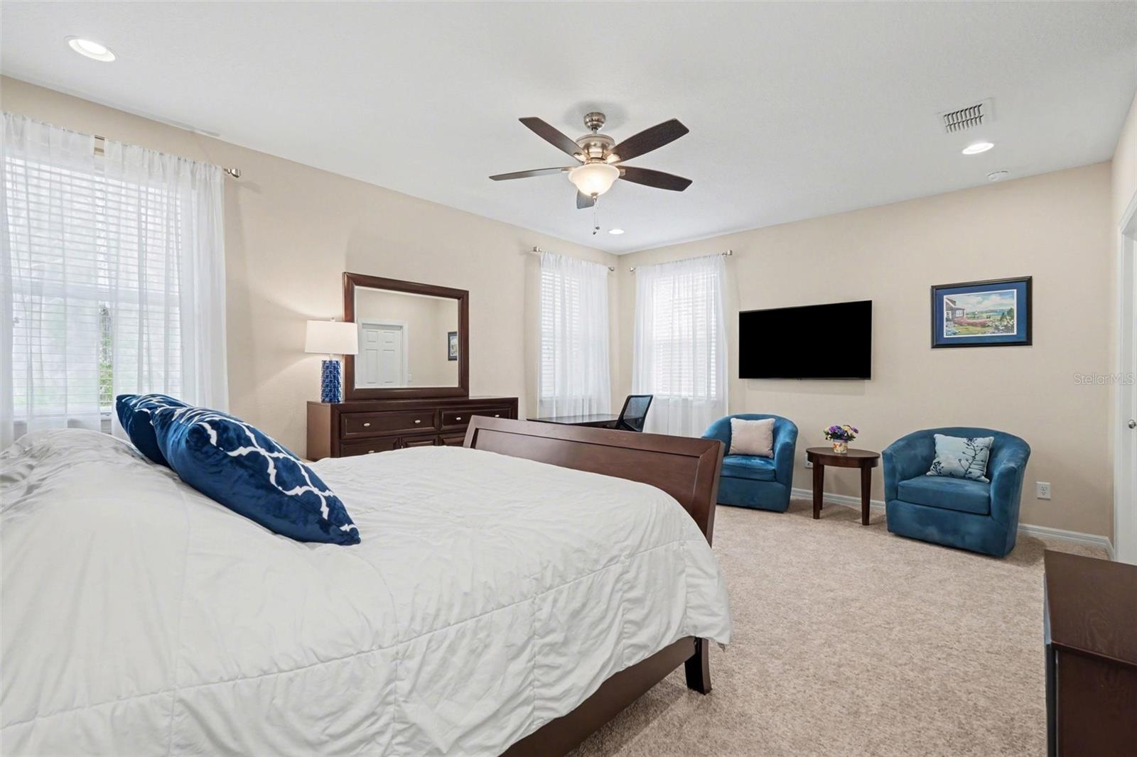 TUSCANY WOODS PRESERVE - Residential