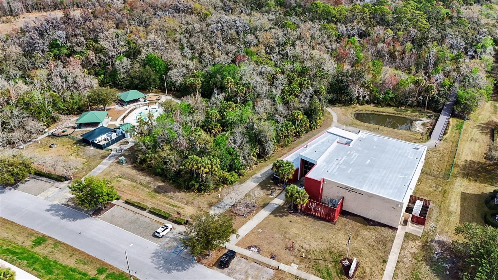 TUSCANY WOODS PRESERVE - Residential