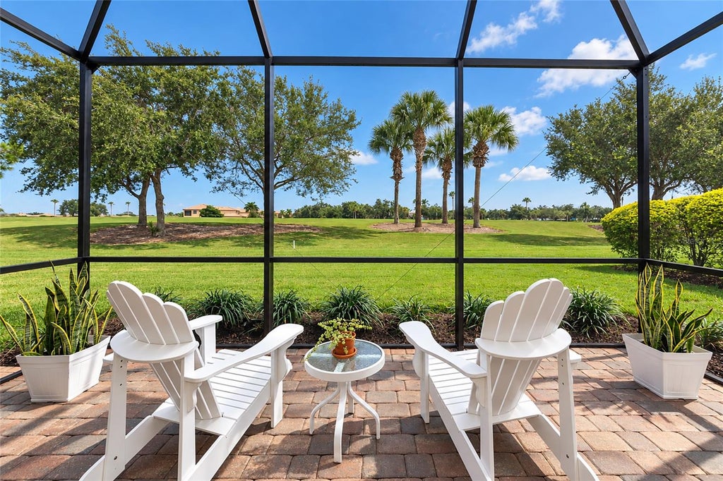 Photo of 7027 Quiet Creek Drive, Bradenton, FL 34212 (MLS # A4708446)