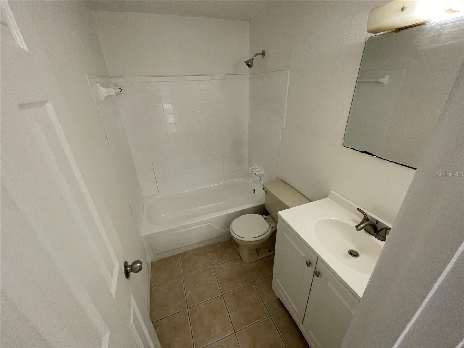 JASMIN COURT SUB - Residential Lease